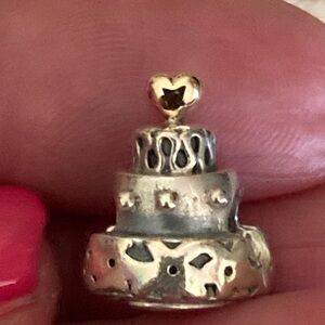 Pandora 925 EUC Sterling Silver / Gold RETIRED Wedding Cake Bead Charm.